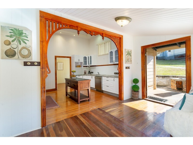 1 Johnstone Street, Sadliers Crossing QLD 4305