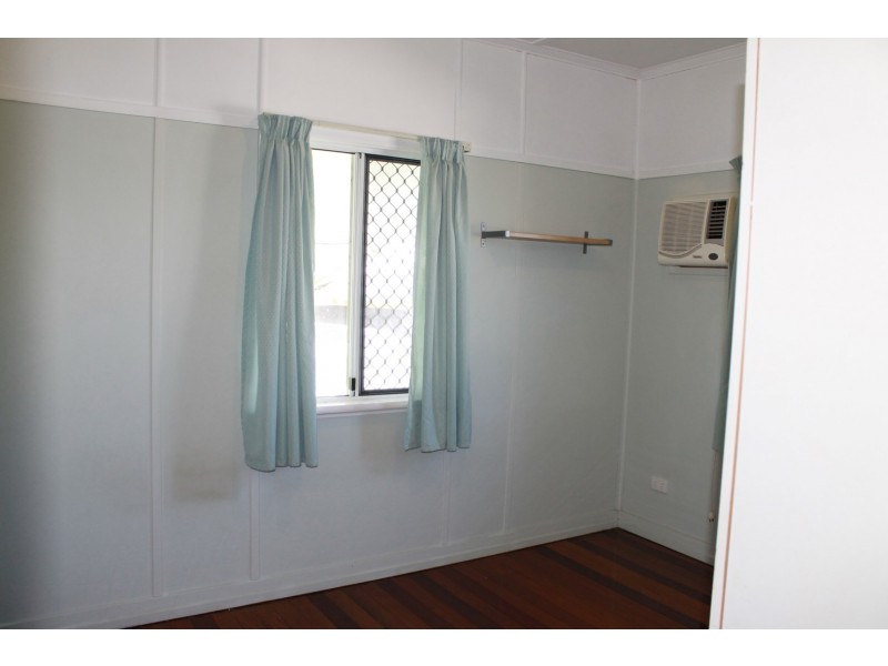 26 Rex Street, Eastern Heights QLD 4305