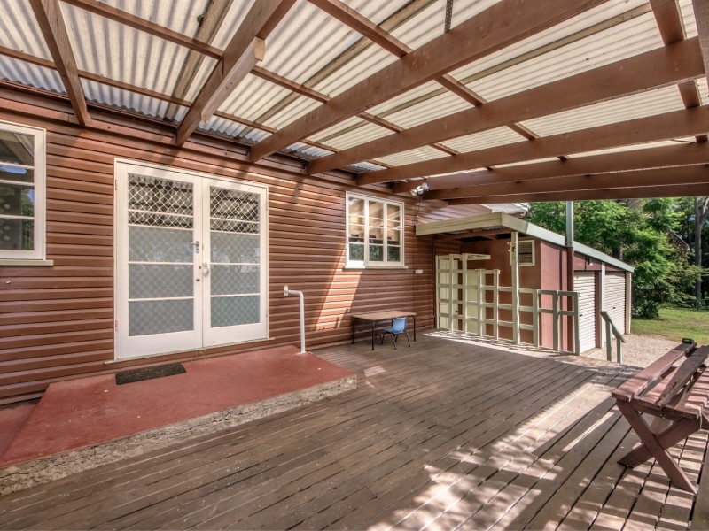 25 Hayes Street, Brassall QLD 4305