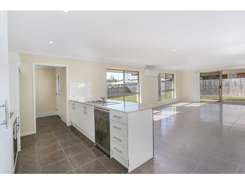 42 Skardon Crescent, Brassall QLD 4305