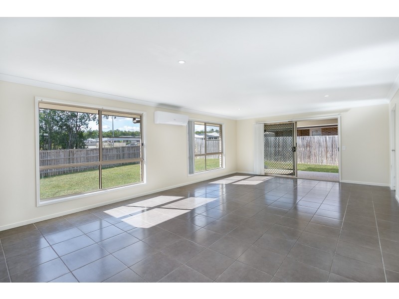 42 Skardon Crescent, Brassall QLD 4305