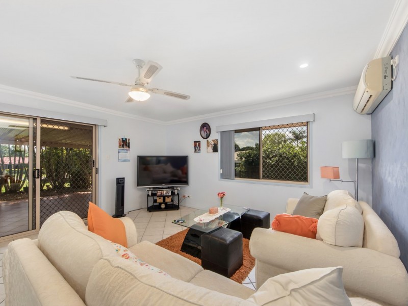 37 Farrell Drive, Walloon QLD 4306