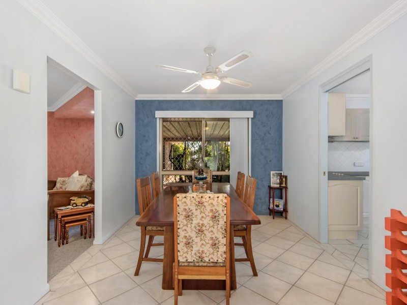 37 Farrell Drive, Walloon QLD 4306
