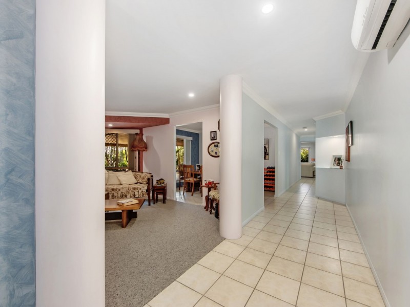 37 Farrell Drive, Walloon QLD 4306