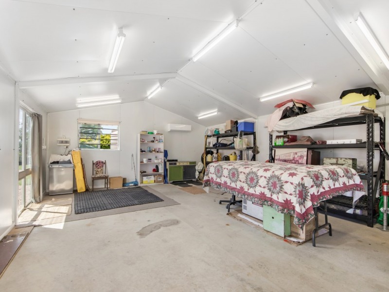 37 Farrell Drive, Walloon QLD 4306