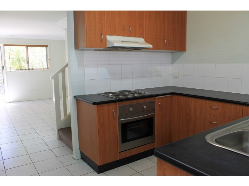 1, 22 Bergin Street, Booval QLD 4304