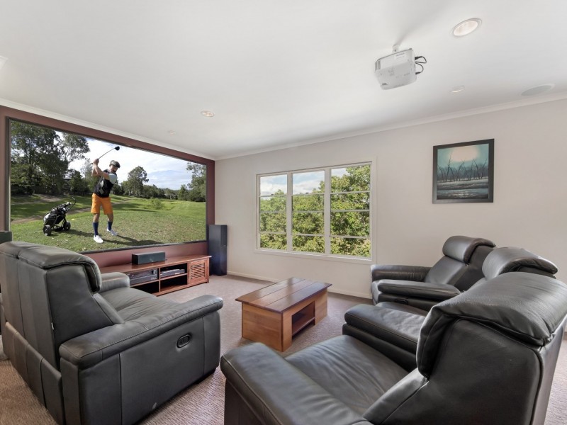 25 St Andrews Drive, Karana Downs QLD 4306