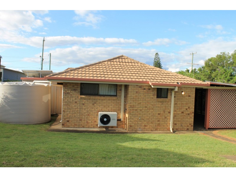 41 Blackstone Road, Eastern Heights QLD 4305