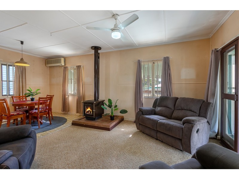 45 Vineyard Street, One Mile QLD 4305