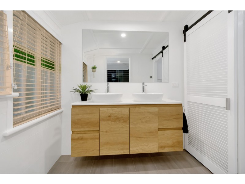 30 Rowland Terrace, Coalfalls QLD 4305