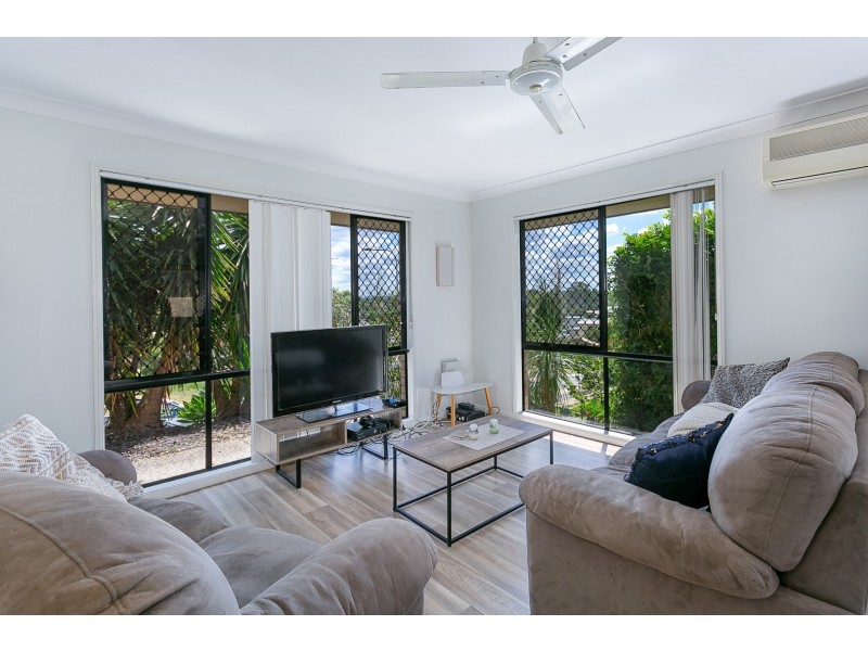 1/8 Phoenix Court, Churchill QLD 4305