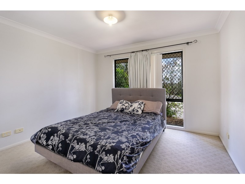 1/8 Phoenix Court, Churchill QLD 4305