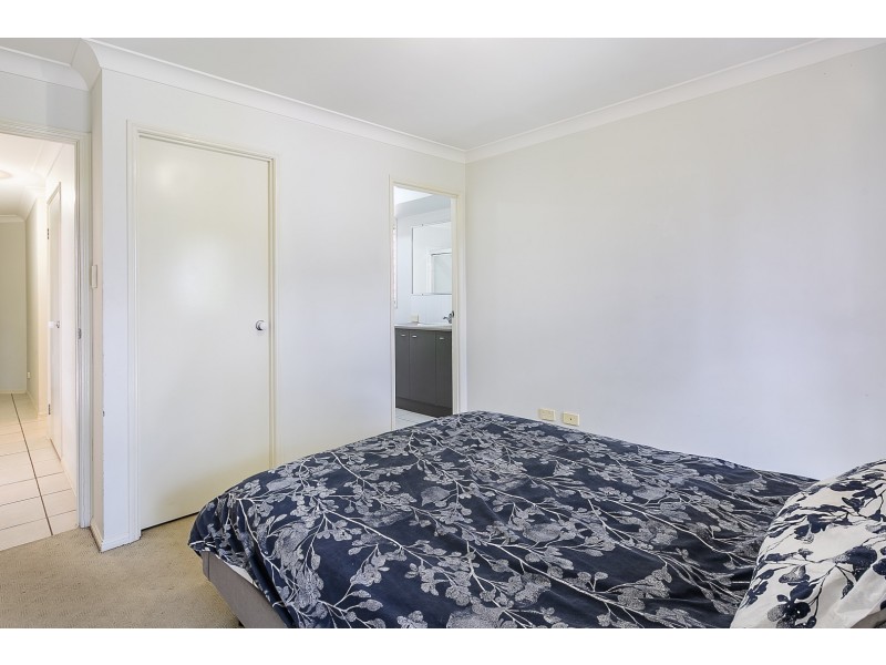 1/8 Phoenix Court, Churchill QLD 4305