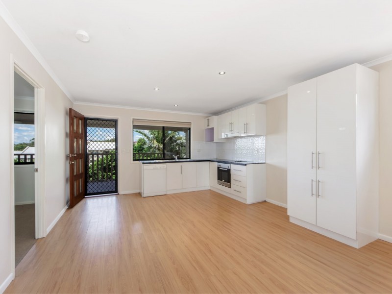 3 Emerald Crescent, Springfield QLD 4300