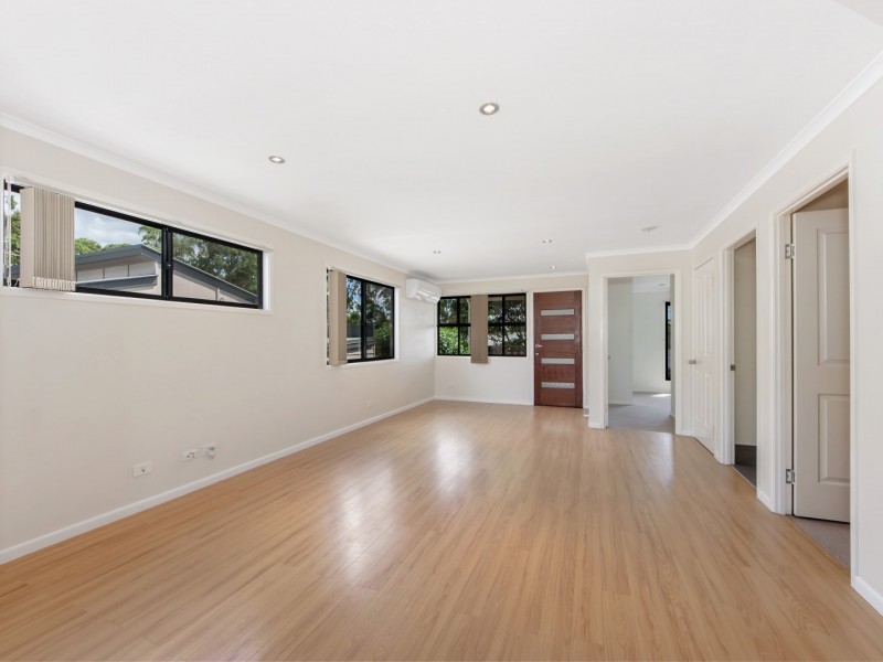 3 Emerald Crescent, Springfield QLD 4300