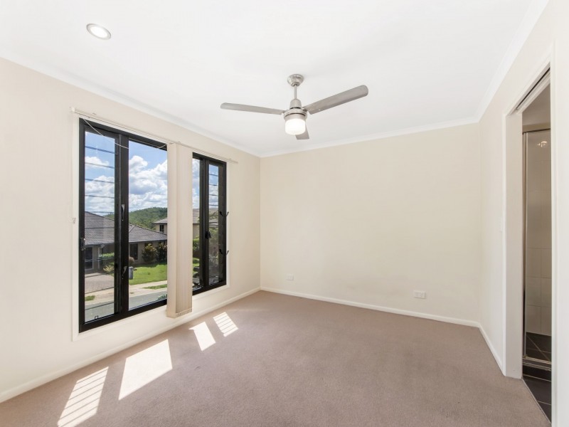 3 Emerald Crescent, Springfield QLD 4300