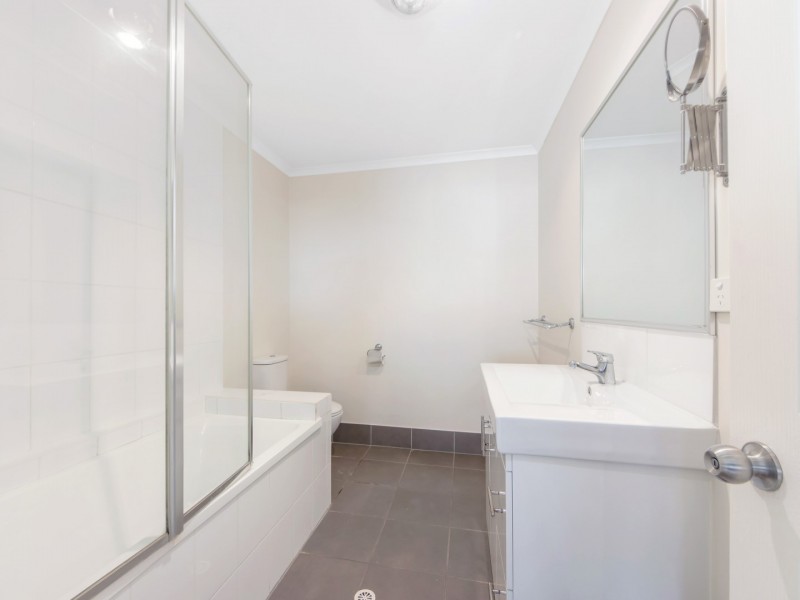 3 Emerald Crescent, Springfield QLD 4300