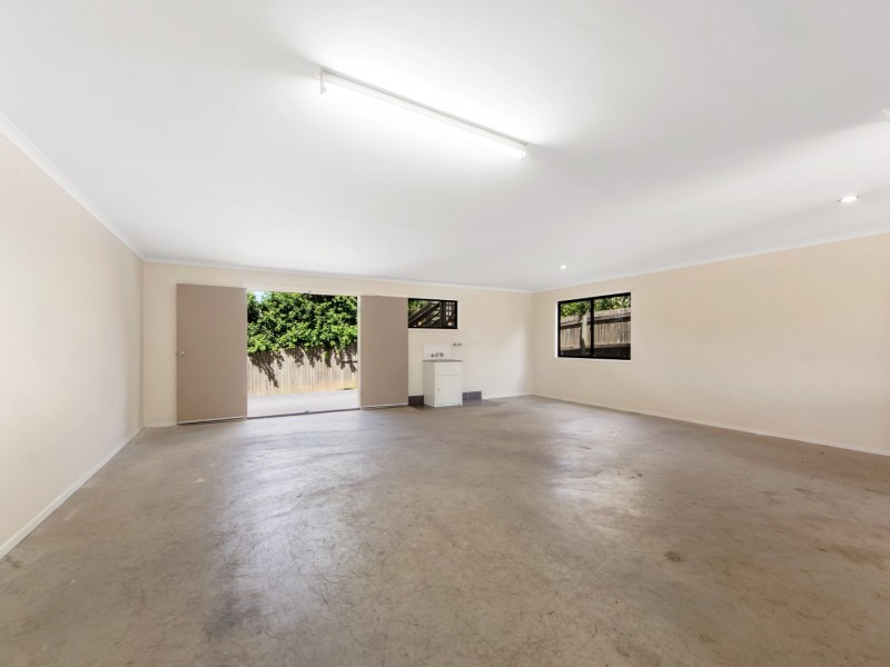 3 Emerald Crescent, Springfield QLD 4300