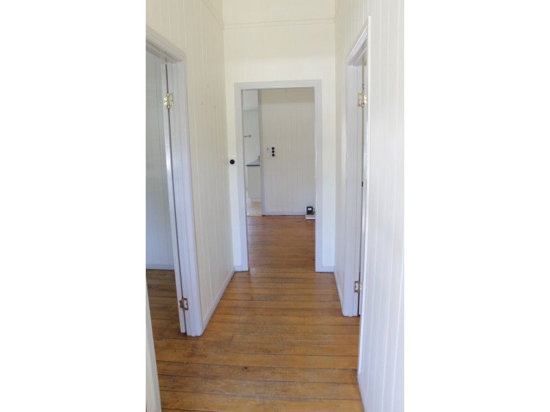 12 Hefferan Street, North Ipswich QLD 4305