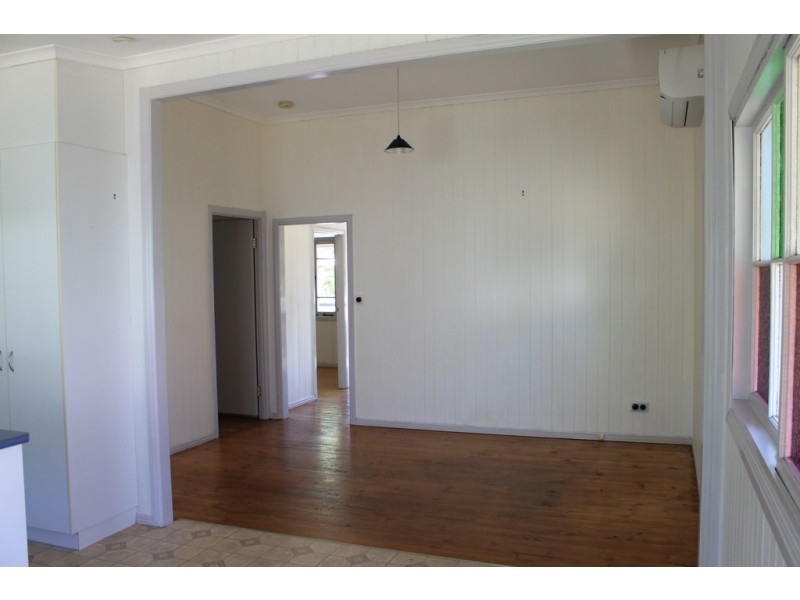 12 Hefferan Street, North Ipswich QLD 4305