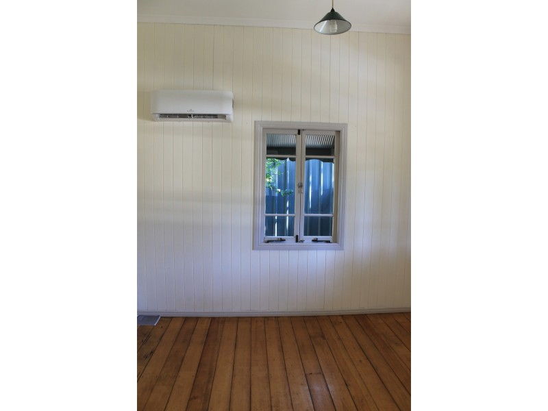 12 Hefferan Street, North Ipswich QLD 4305