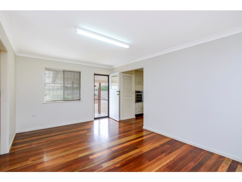12 Gardiner Street, Brassall QLD 4305