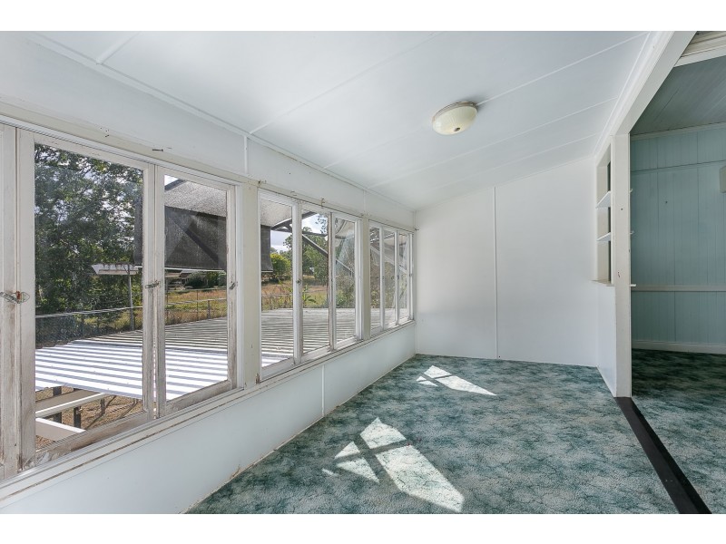 31 Brisbane Valley Highway, Blacksoil QLD 4306
