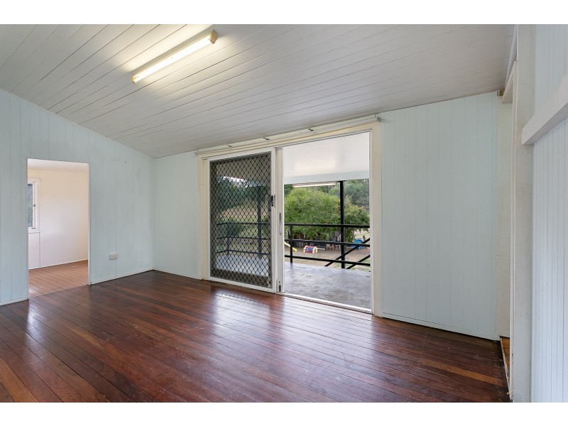 31 Brisbane Valley Highway, Blacksoil QLD 4306