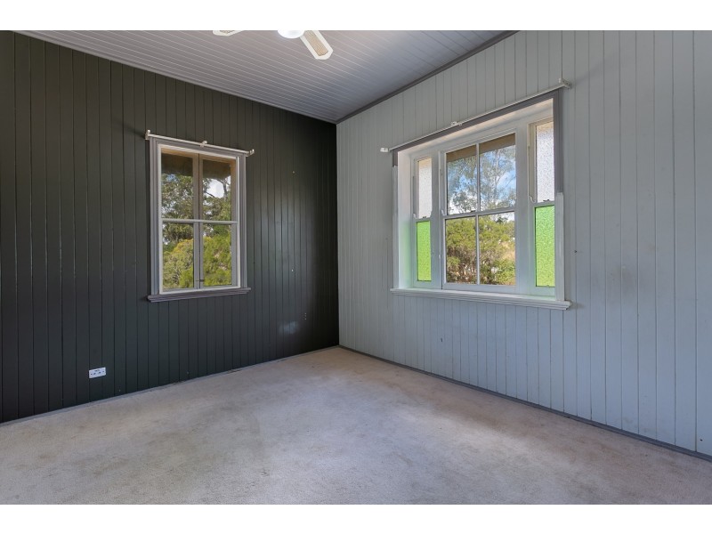 31 Brisbane Valley Highway, Blacksoil QLD 4306