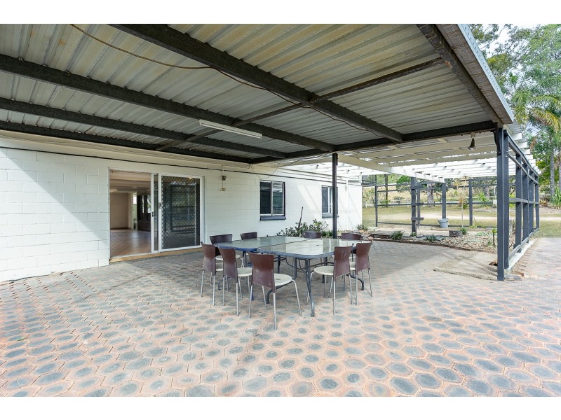 31 Brisbane Valley Highway, Blacksoil QLD 4306