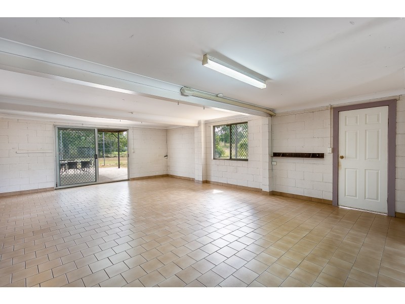 31 Brisbane Valley Highway, Blacksoil QLD 4306