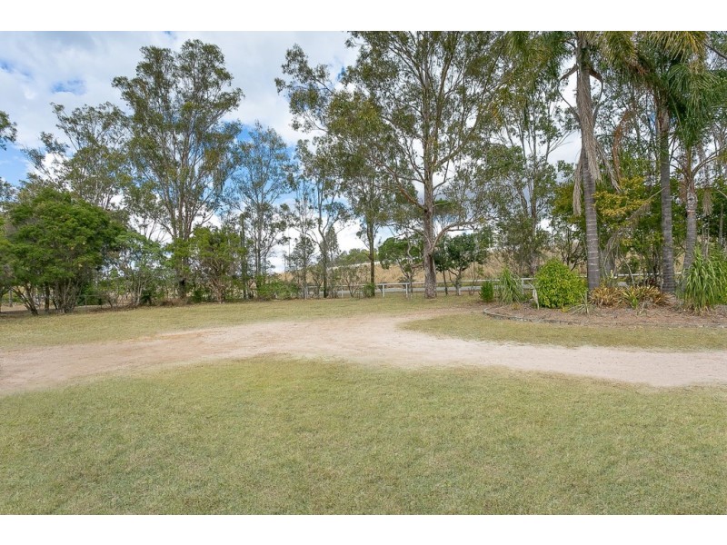 31 Brisbane Valley Highway, Blacksoil QLD 4306