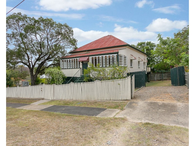 119 Downs Street, North Ipswich QLD 4305