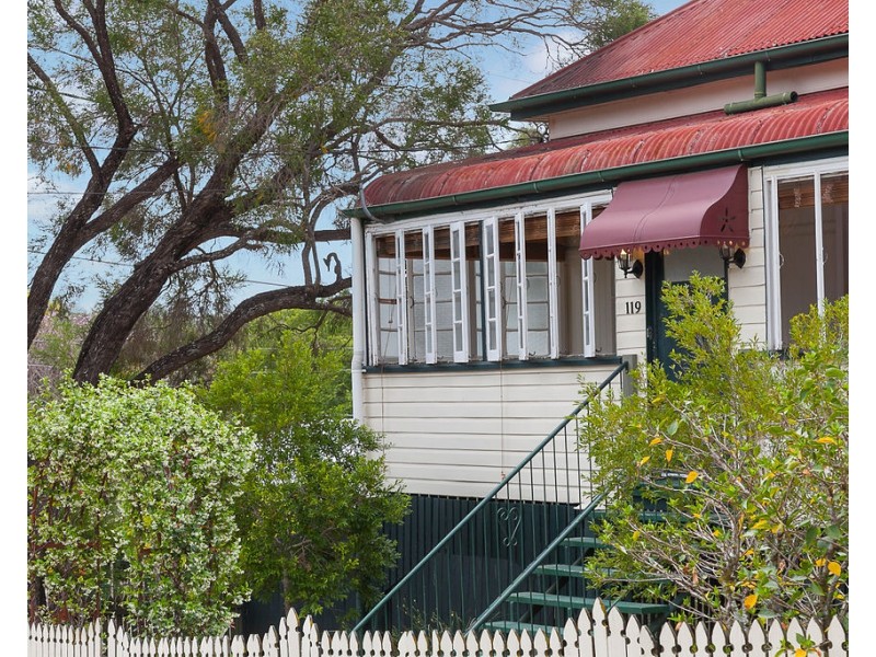 119 Downs Street, North Ipswich QLD 4305