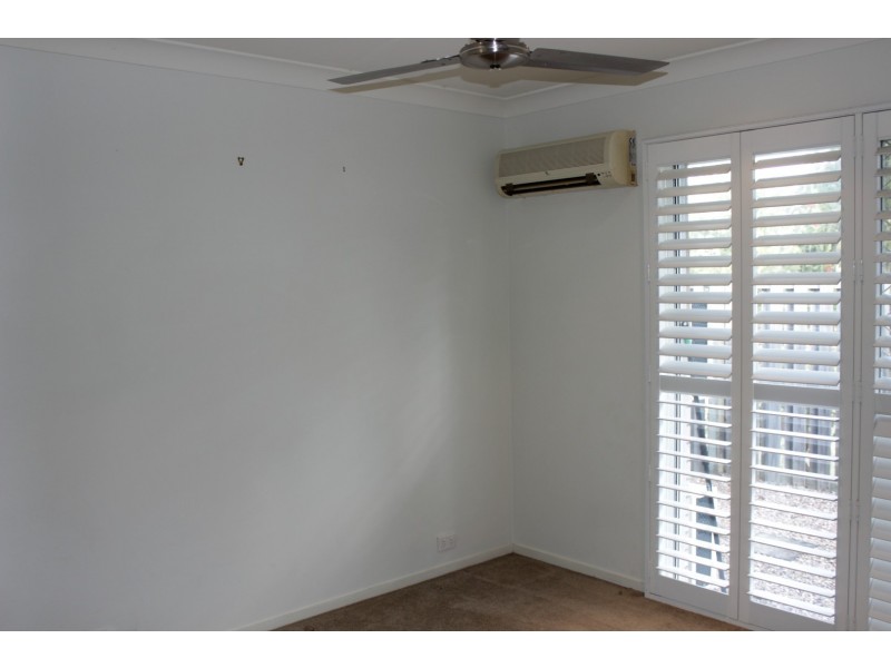 2/5 Judith Street, Flinders View QLD 4305