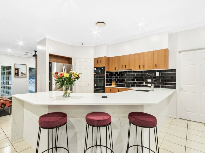 114 Riverside Drive, Muirlea QLD 4306