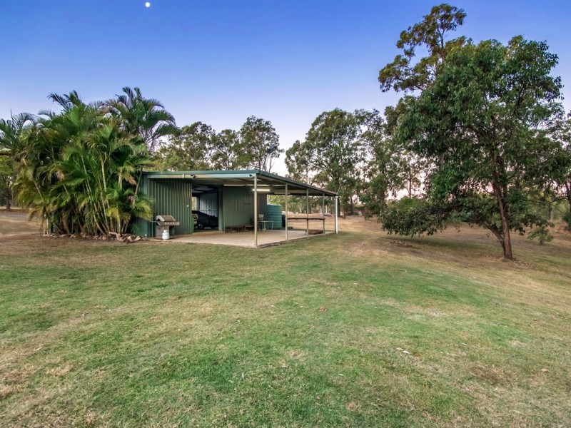 114 Riverside Drive, Muirlea QLD 4306