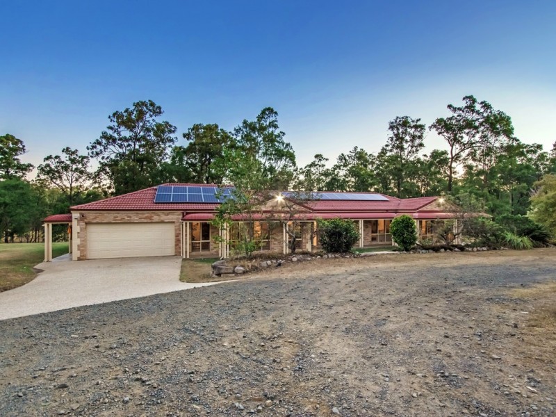 114 Riverside Drive, Muirlea QLD 4306
