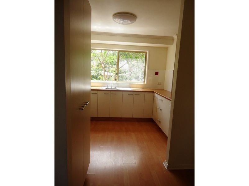 62 Braeside Road, Bundamba QLD 4304