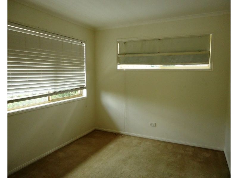 62 Braeside Road, Bundamba QLD 4304