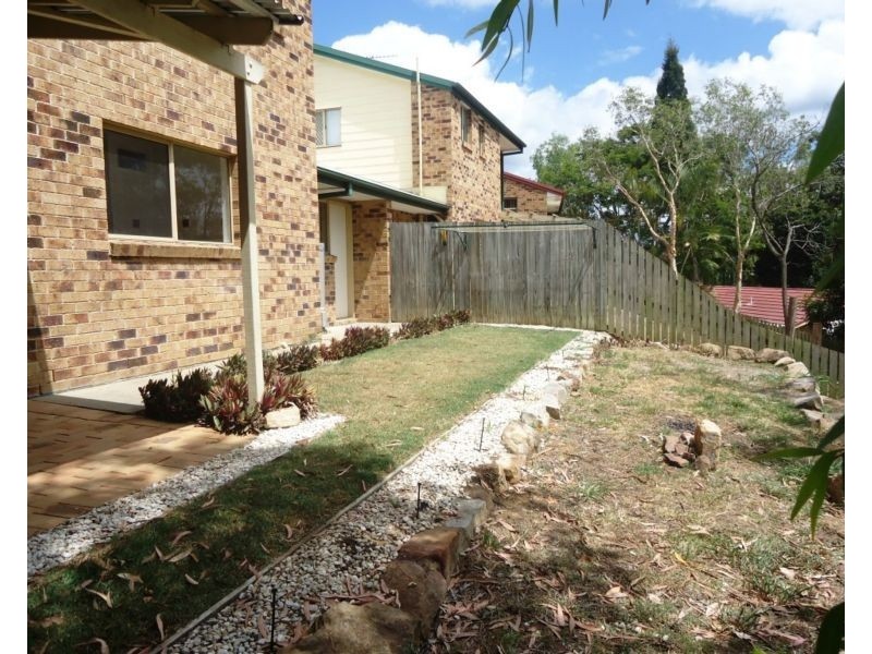 62 Braeside Road, Bundamba QLD 4304