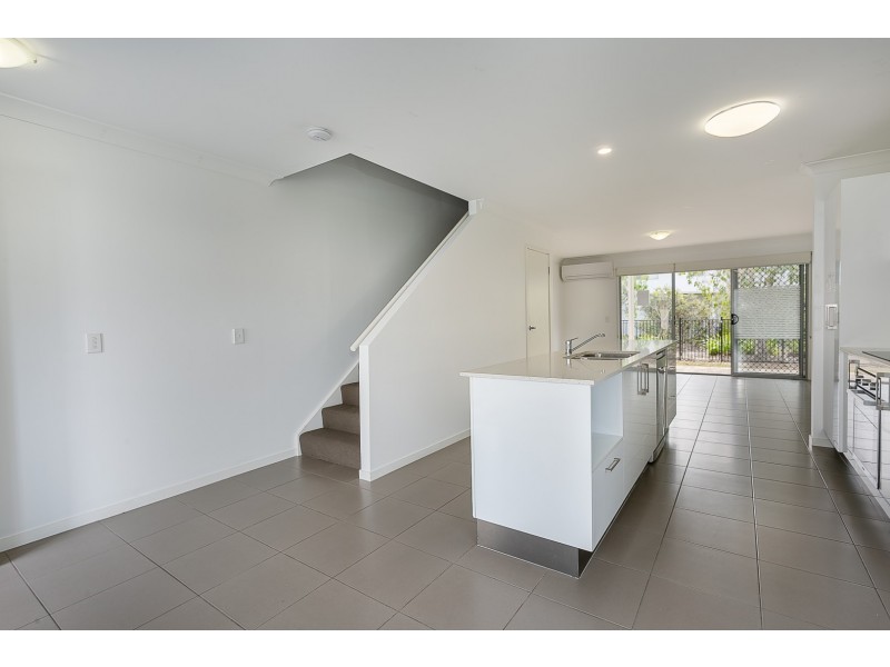 68/51 River Road, Bundamba QLD 4304