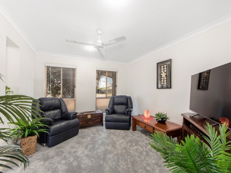 5 Tea Tree Place, Raceview QLD 4305