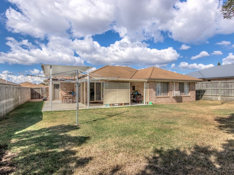 5 Tea Tree Place, Raceview QLD 4305