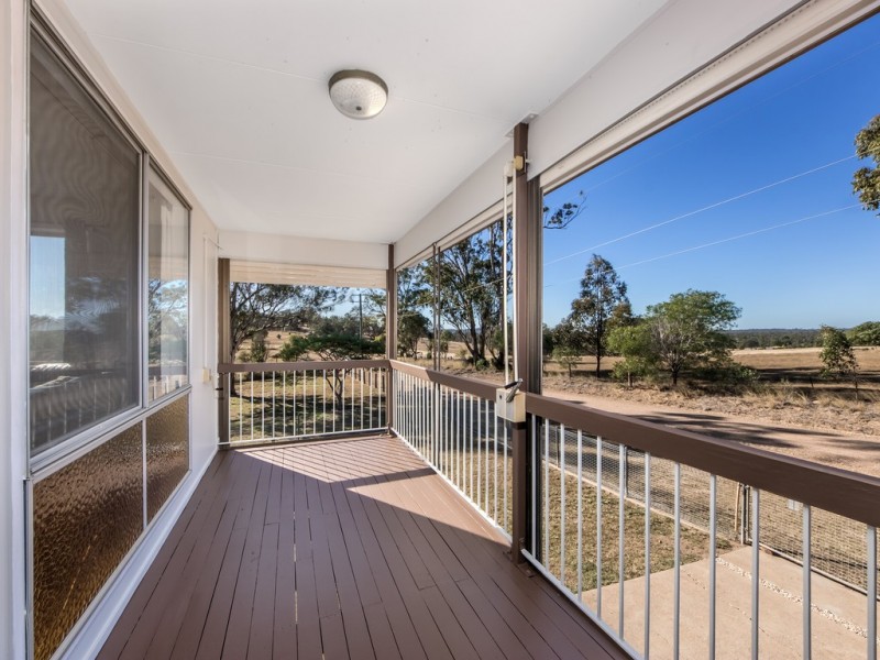 15 Office Lane, Glamorgan Vale QLD 4306