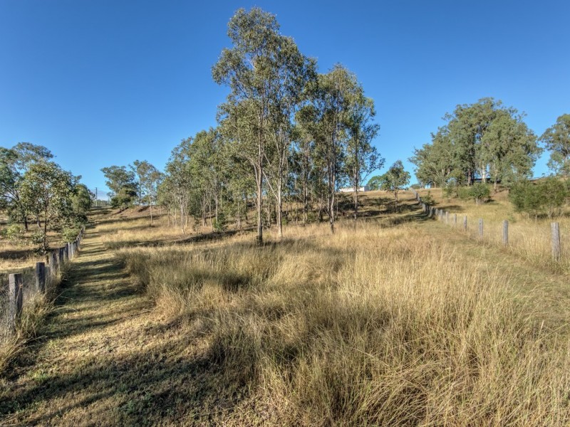 15 Office Lane, Glamorgan Vale QLD 4306