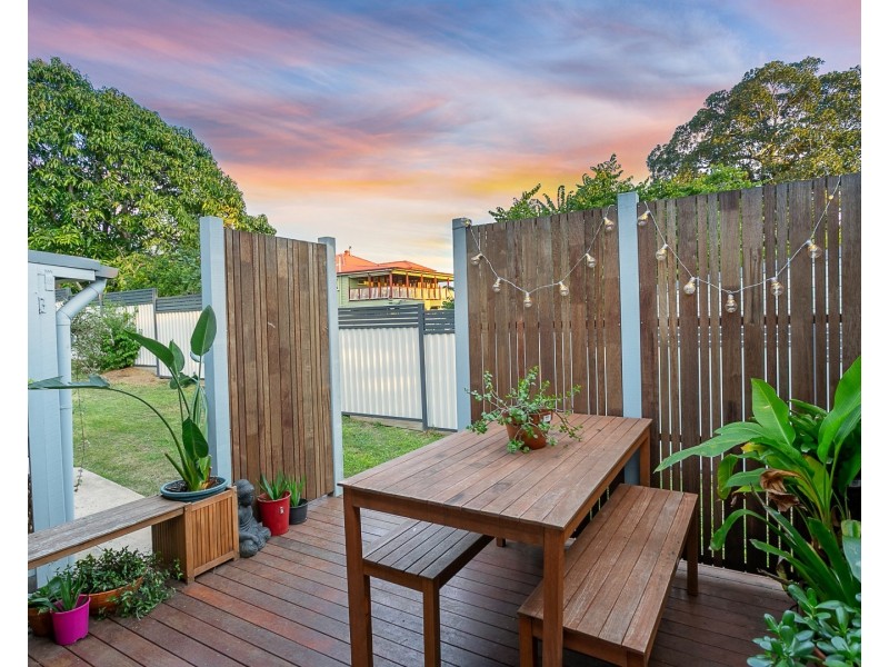 53 Glebe Road, Newtown QLD 4305