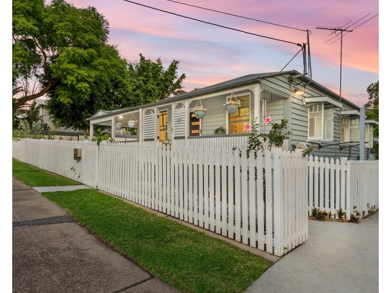53 Glebe Road, Newtown QLD 4305