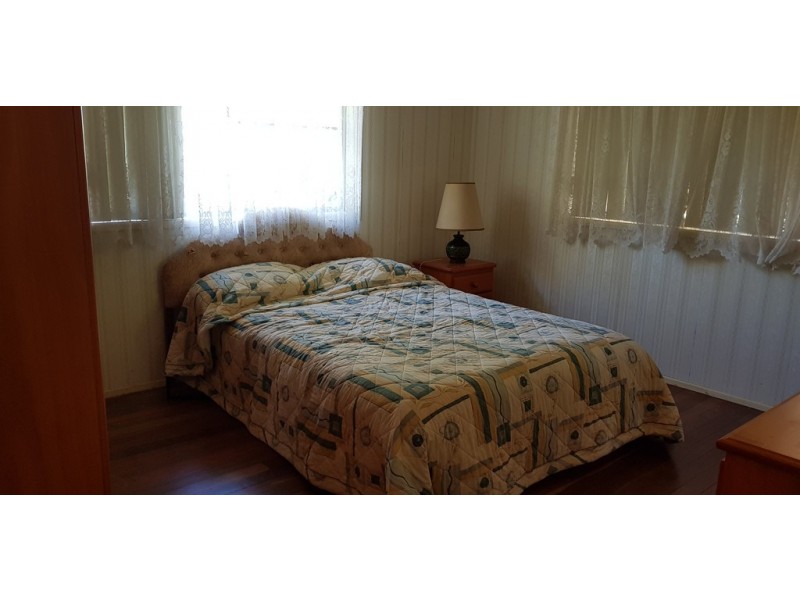 22 Edward Street, One Mile QLD 4305