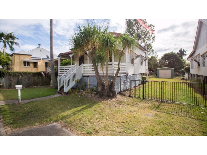 31 The Terrace, North Ipswich QLD 4305